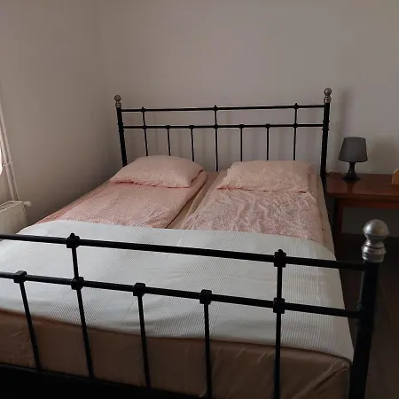 Nyaraló Káli Mama Háza Mindszentkálla